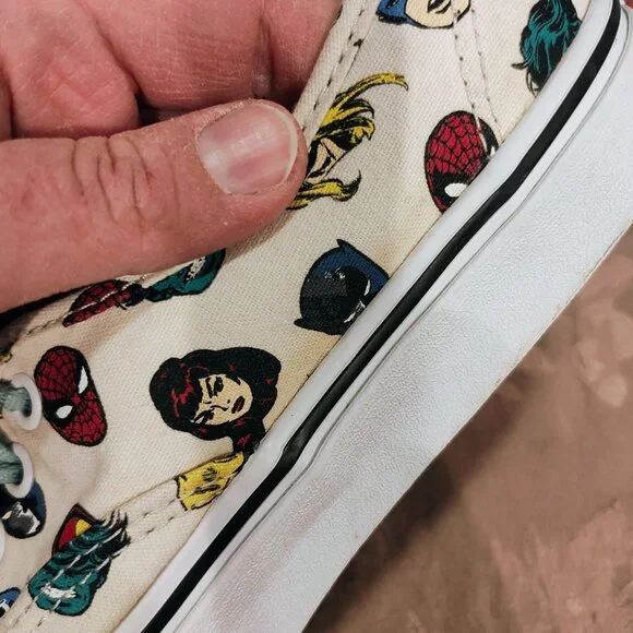 Vans Marvel x Authentic Avengers Off White Canvas Shoes, M 6, W 7.5, Used - Picture 14 of 16